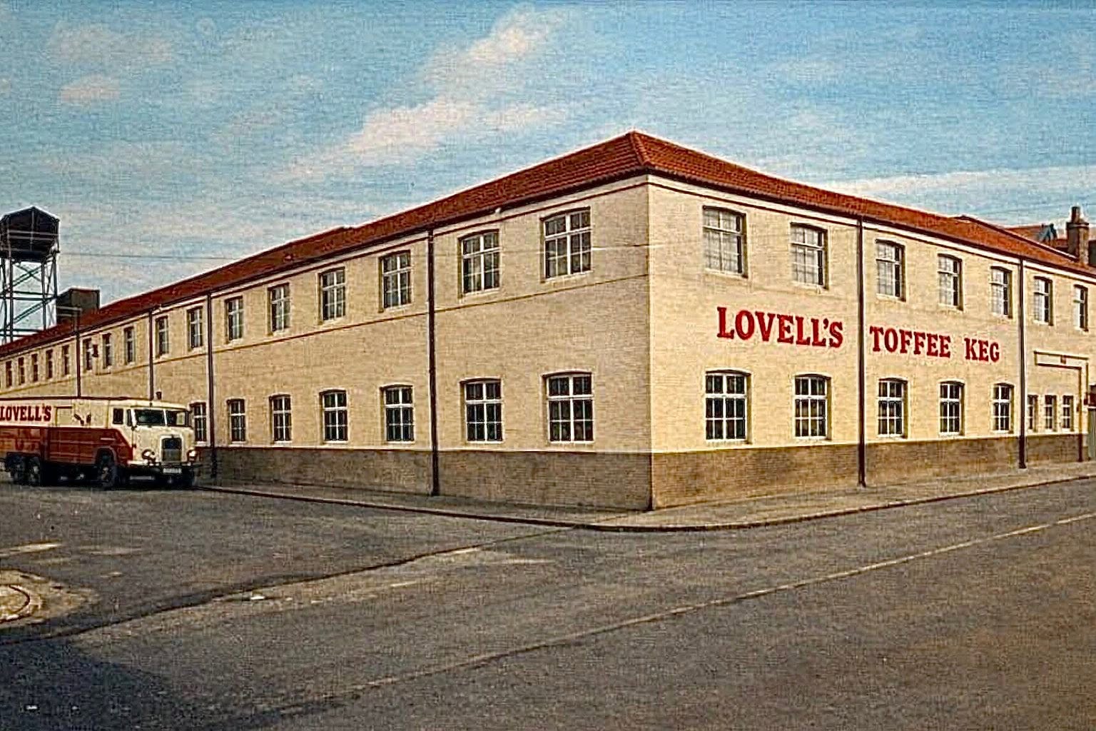 Rexville Confectionery Works along Albany Street